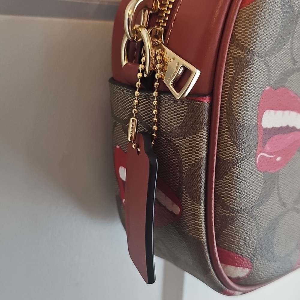 Coach Rare Collectible X Tom Wesselman Jamie Camera Bag - Picture 14 of 14